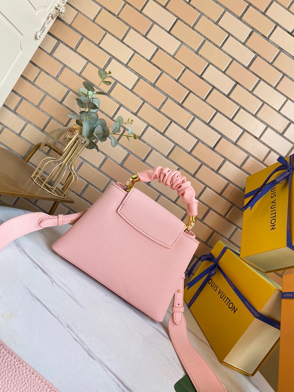 ルイヴィトンバッグ側面デザイン